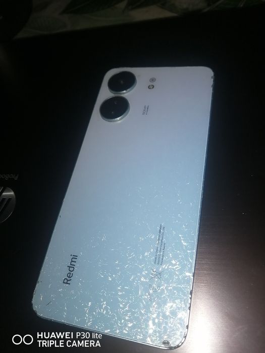 Продам смартфон недорого Xiaomi 13C