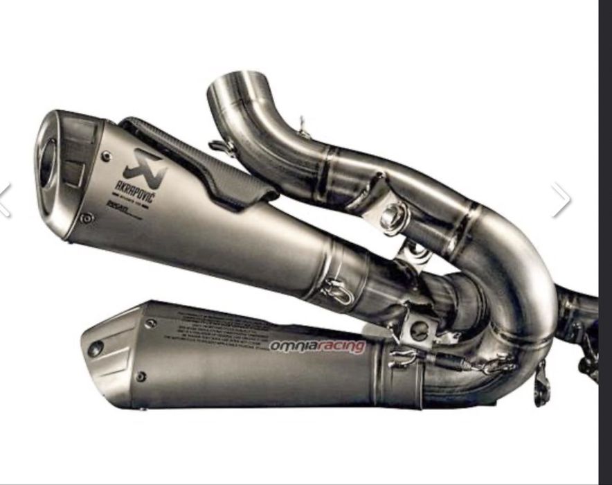 Ducati Panigale V4 Akrapovic