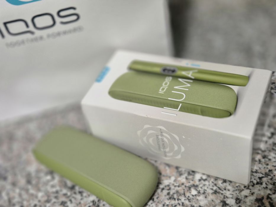 Iqos verde și mov