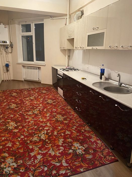 SERGILI 6A Mavze 3 xona sotiladi 85.000$