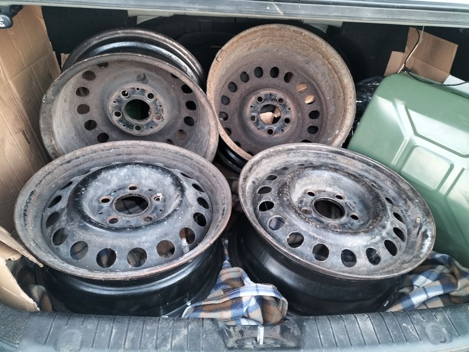 Продам диски на 15 штамповка