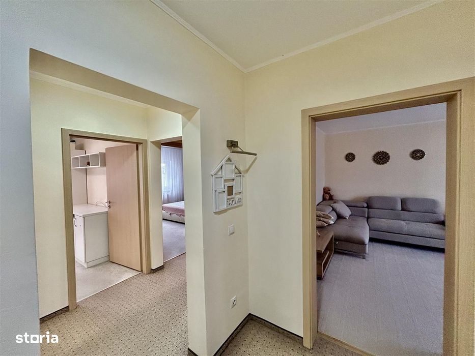 Apartament de închiriat în Sibiu – 3 camere, decomandat, 2 băi, 80 mp