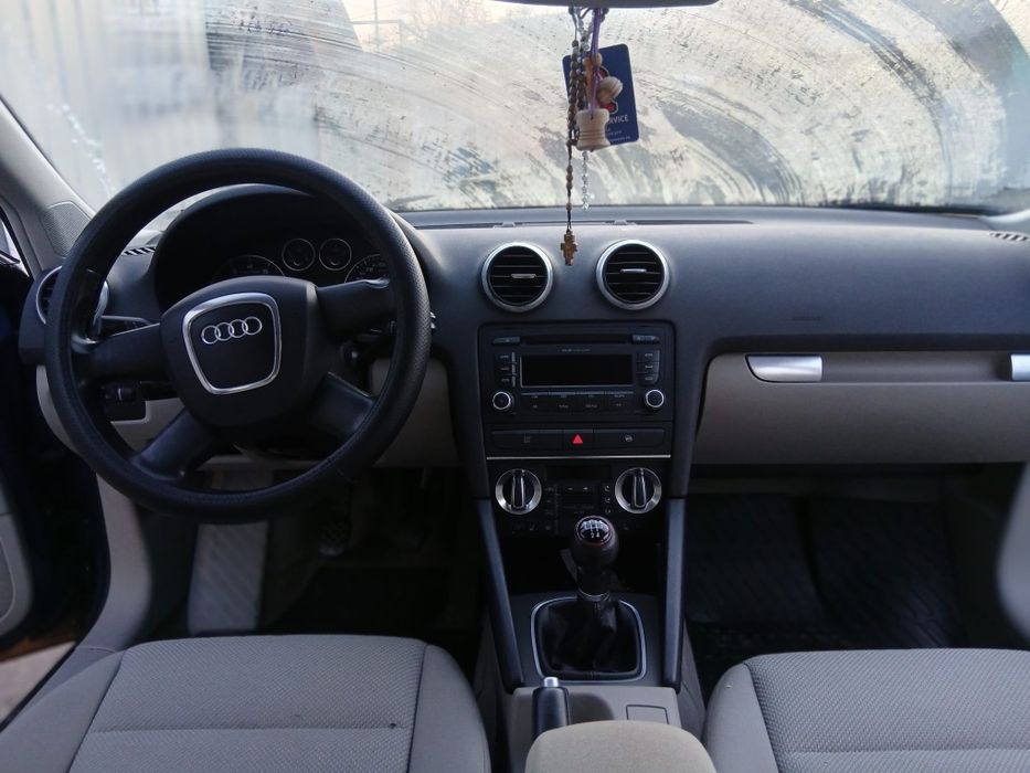 Vând Audi A3  2009