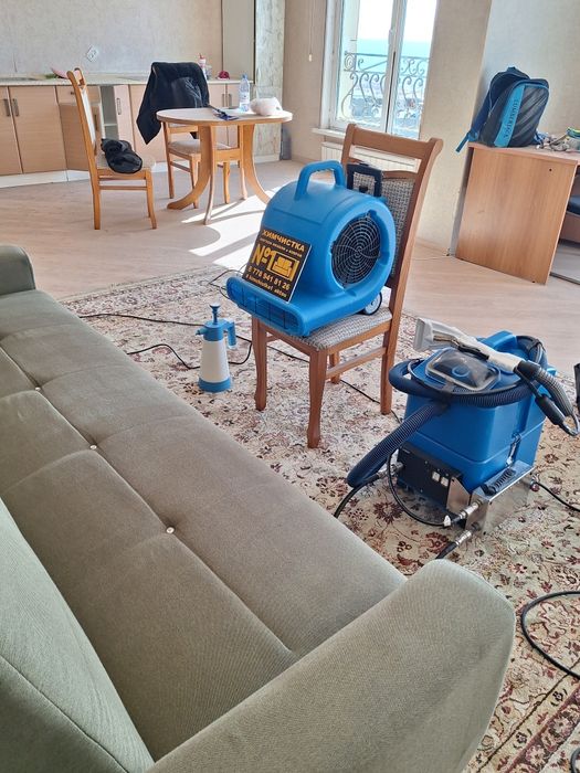 Химчистка мебели