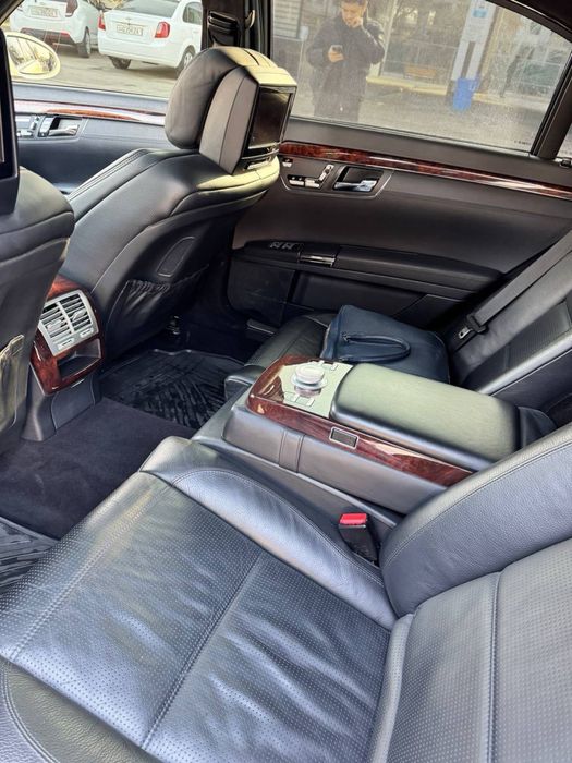 Mercedes-Benz 2008 год