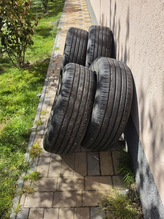 Anvelope vara de vanzare