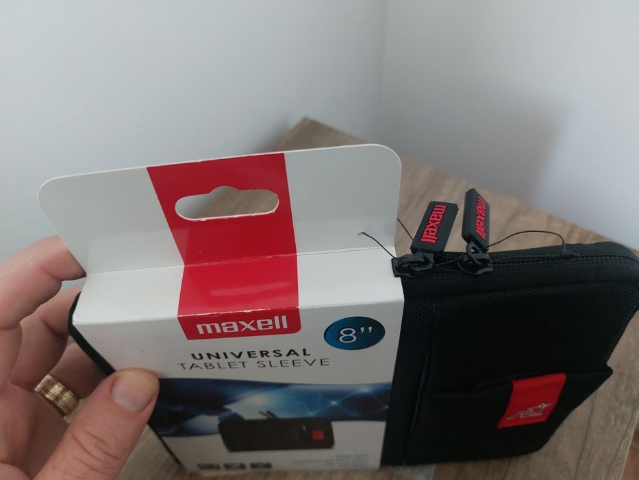 Husa Maxell pt. tableta 8"