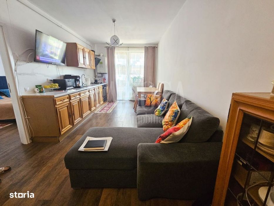 Apartament 2 camere de vanzare in Floresti