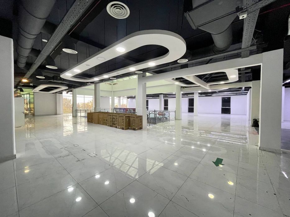 Максим Горький | 730кв - нежилое помещение Аренда