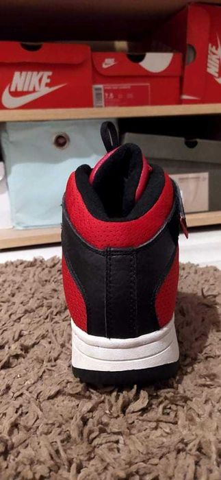 Bascheți Reebok, mărimea 40