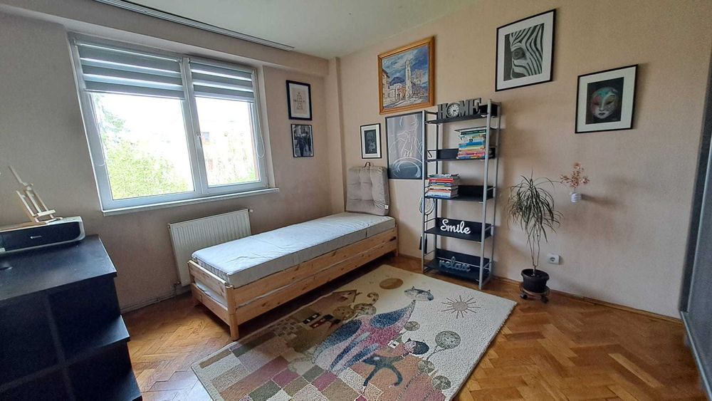 PROPRIETAR - Vând ap. 3,5 camere DECOMANDAT, 79 mp utili, în Centrul Civic. COMISION 0%. PARCARE, BOXĂ, MOBILAT și UTILAT