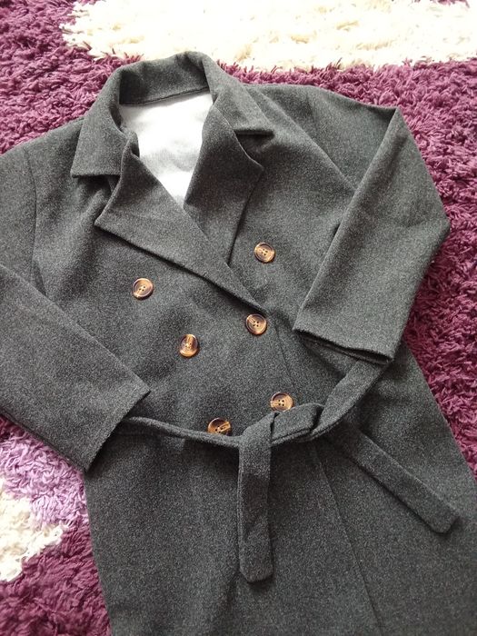 Palton damă nou.