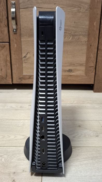 PlayStation 5 (PS 5)