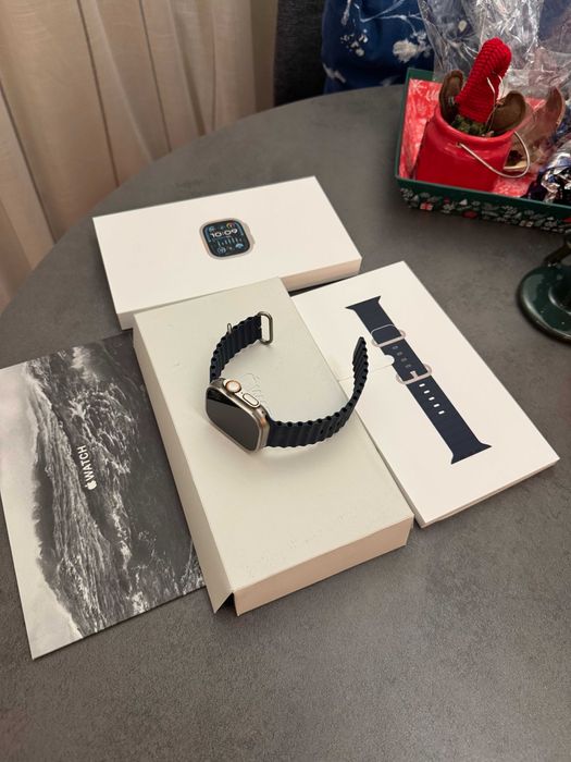 Apple Watch Ultra 2 / 49mm Titanium Blue Ocean