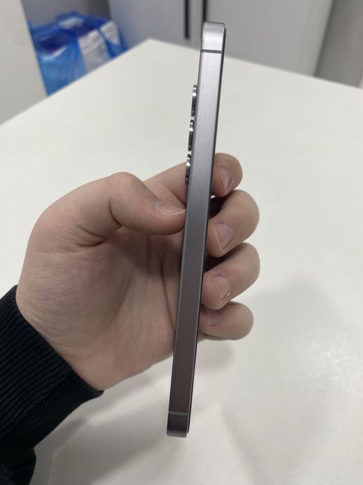 Samsung Galaxy s25 12/128gb