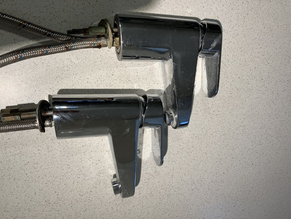 Смесител за баня 2 бр