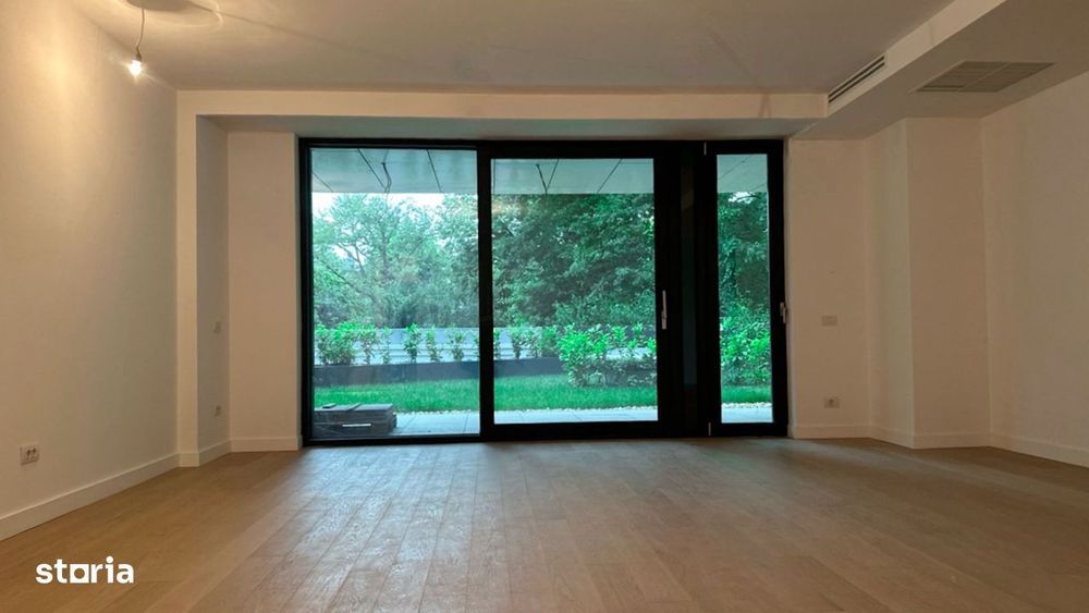 Apartament de inchiriat birou Aviatorilor l Terasa si gradina 240 mp