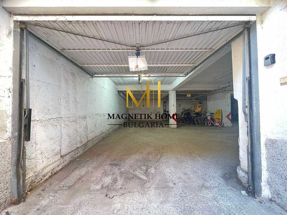 Дава се под наем Гараж / Паркомясто в Бургас, Център - 15 кв.м за 66.3 € - Снимка #1