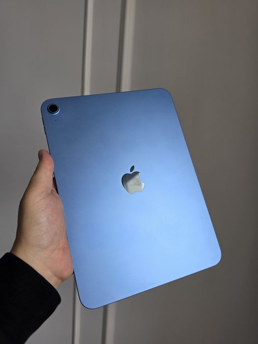 Планшет Apple iPad A16  на гарантии