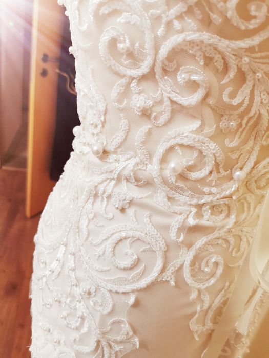 Rochie de mireasa tip sirena