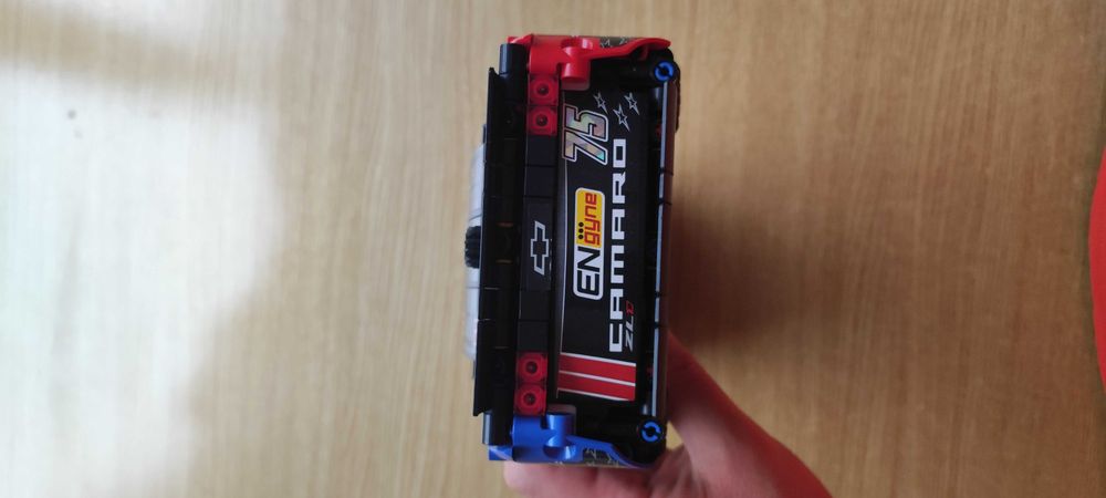 Lego Technic NASCAR next gen Chevrolet Camaro ZL1 (retired)