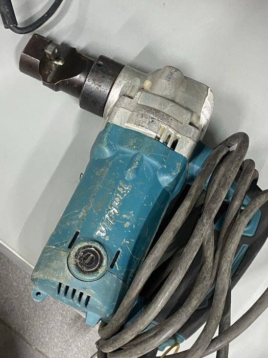 Вычесные ножницы