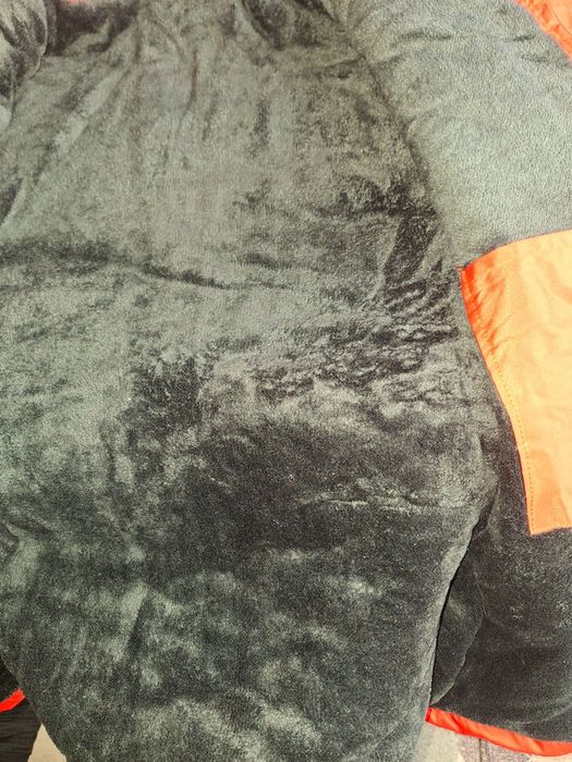 Продам куртку тёплую.