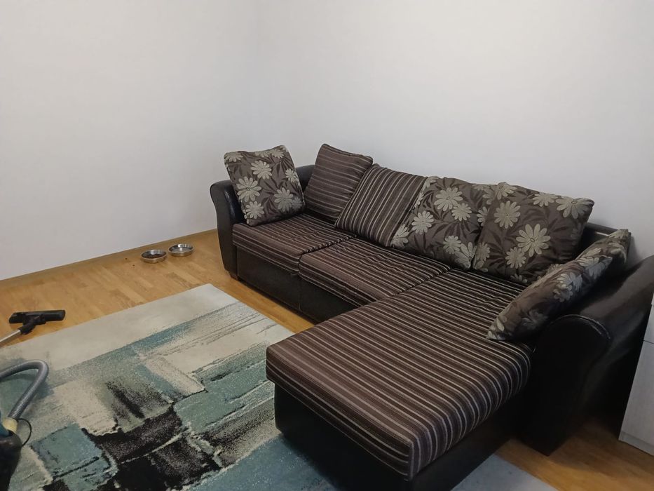 Canapea extensibilă