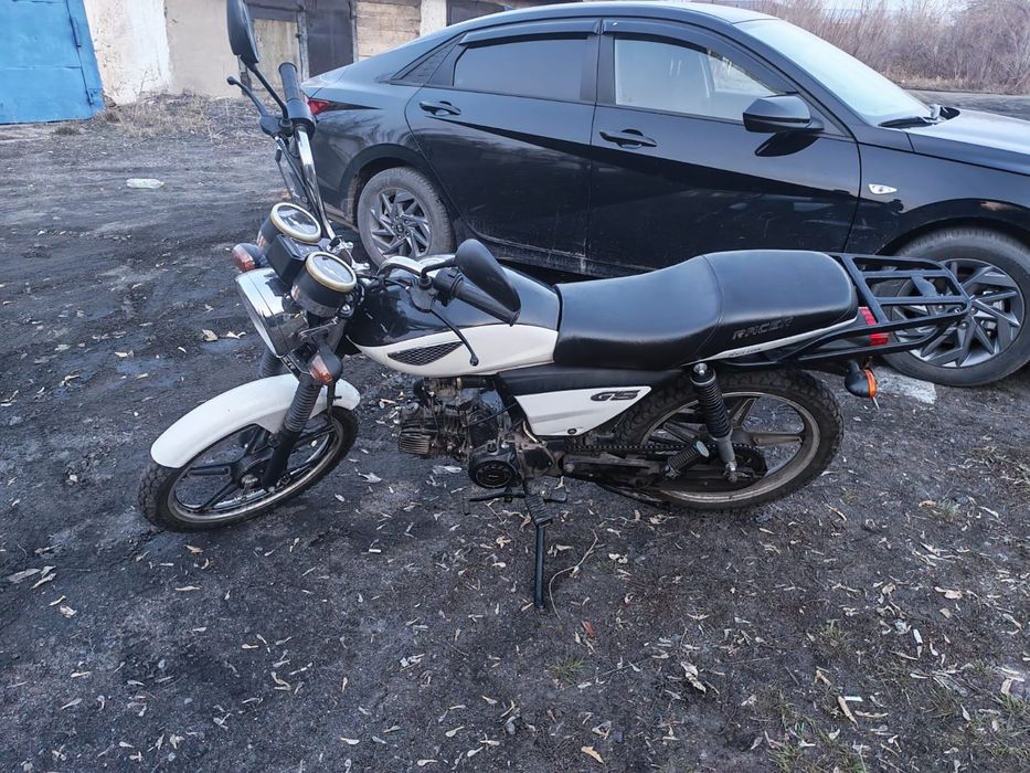 Продаётся мотоцикл Рейсер 110