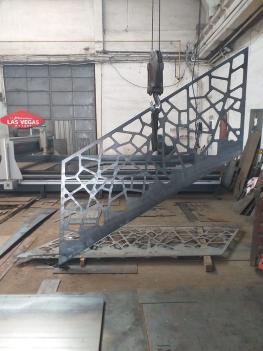Debitare / taiere / traforare / tabla / metale cu plasma cnc
