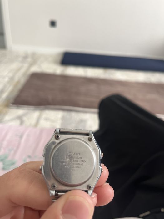 Часы Casio made in Japan б/у