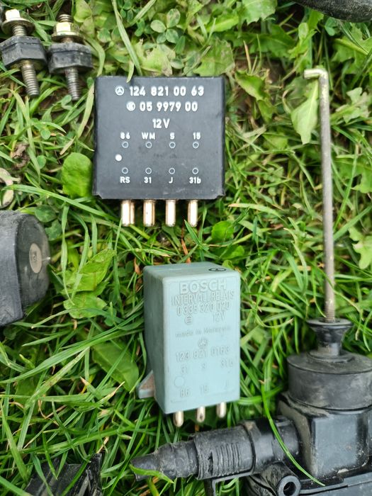 Части за Мерцедес 124 комби