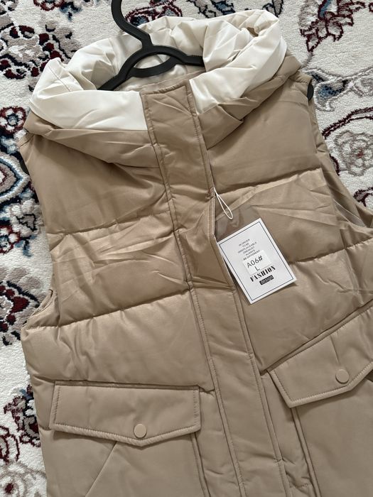 Безрукавка размер L Скидка