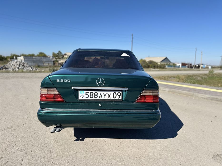 Продам Mercedes benz e 200