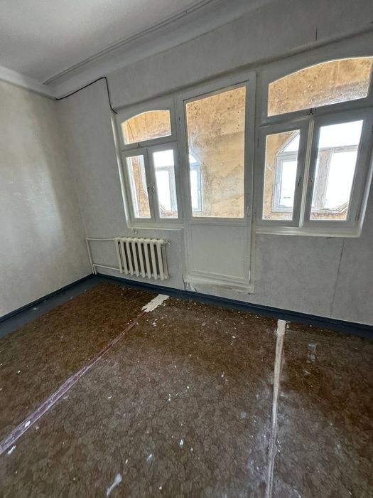 Arenda kvartira Yashnabod tumani Kadishva bozor oldida 1xona