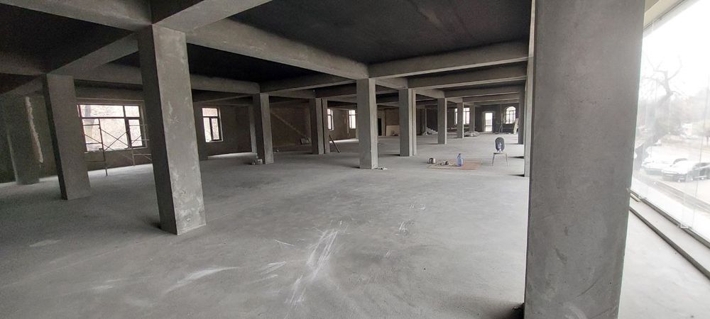 Сдается 2 этажа под офис бутики магазины учебный центр