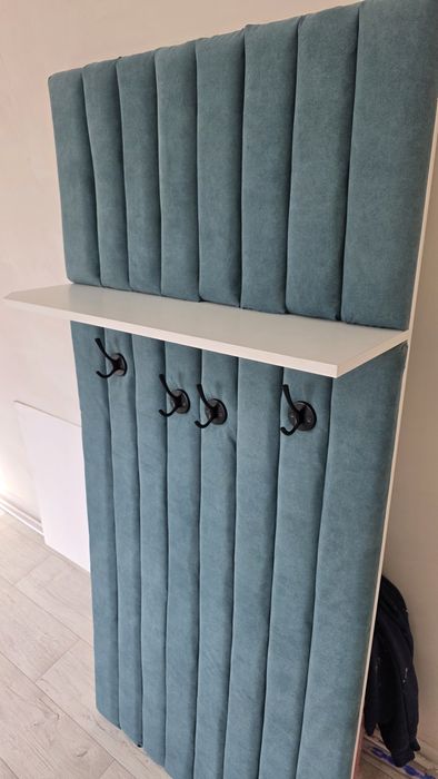 Вешалка в коридор