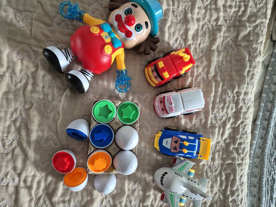 Игрушки детские развивающие