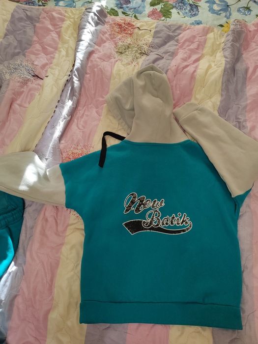 Продаётся детский костюм