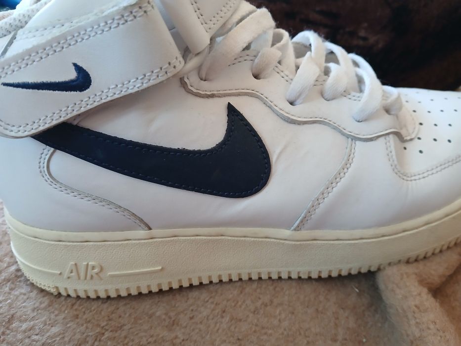 Nike air force 1 mid