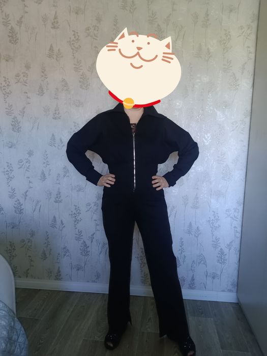 Продам  Костюм   Zara