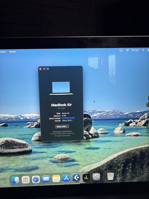 MacBook Air M1 2020 | 8GB RAM | 256GB SSD | Батерия 95% в много добро състояние