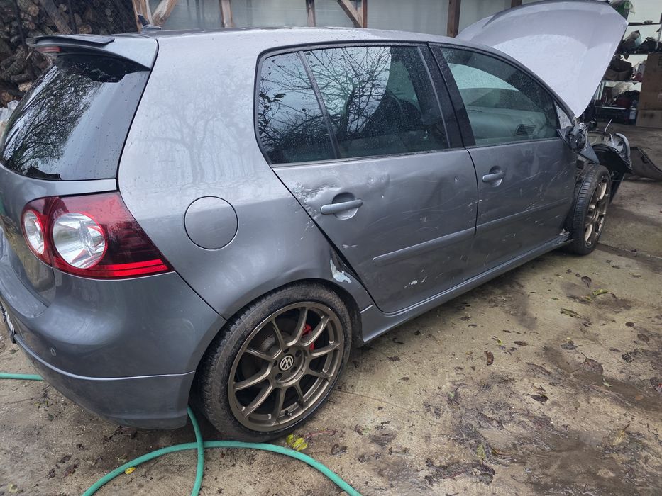 Golf 5 2.0 TFSI GTI за части