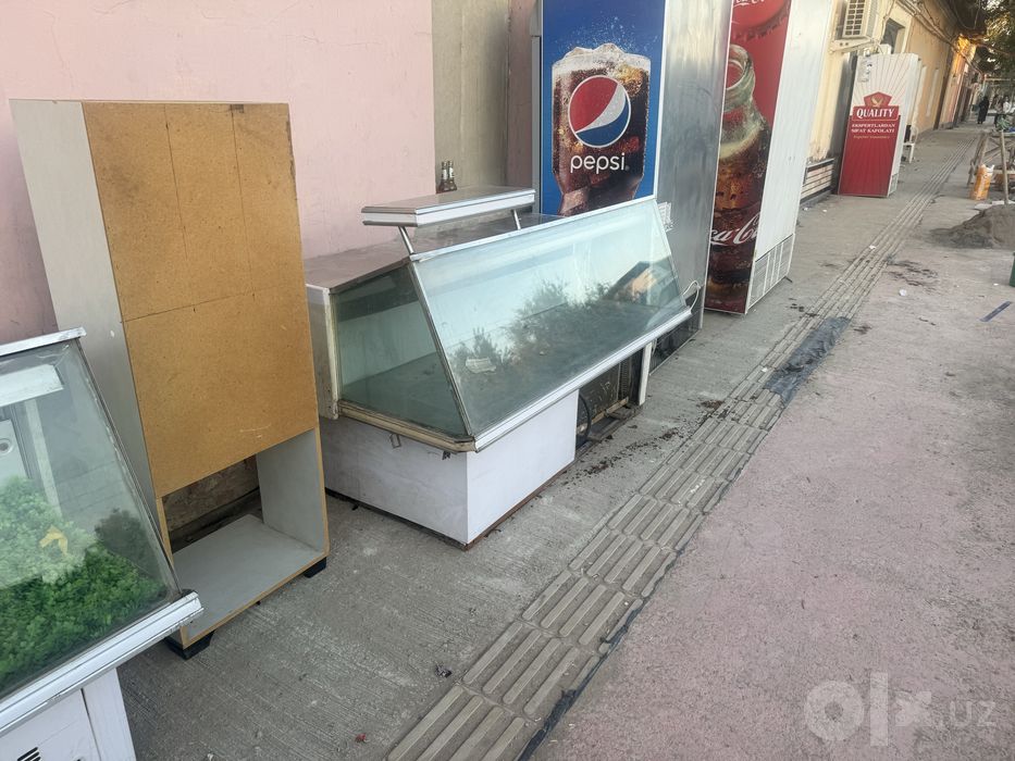 Холодильниклар 2 таси сотилади холати яхши ишлаб турибди