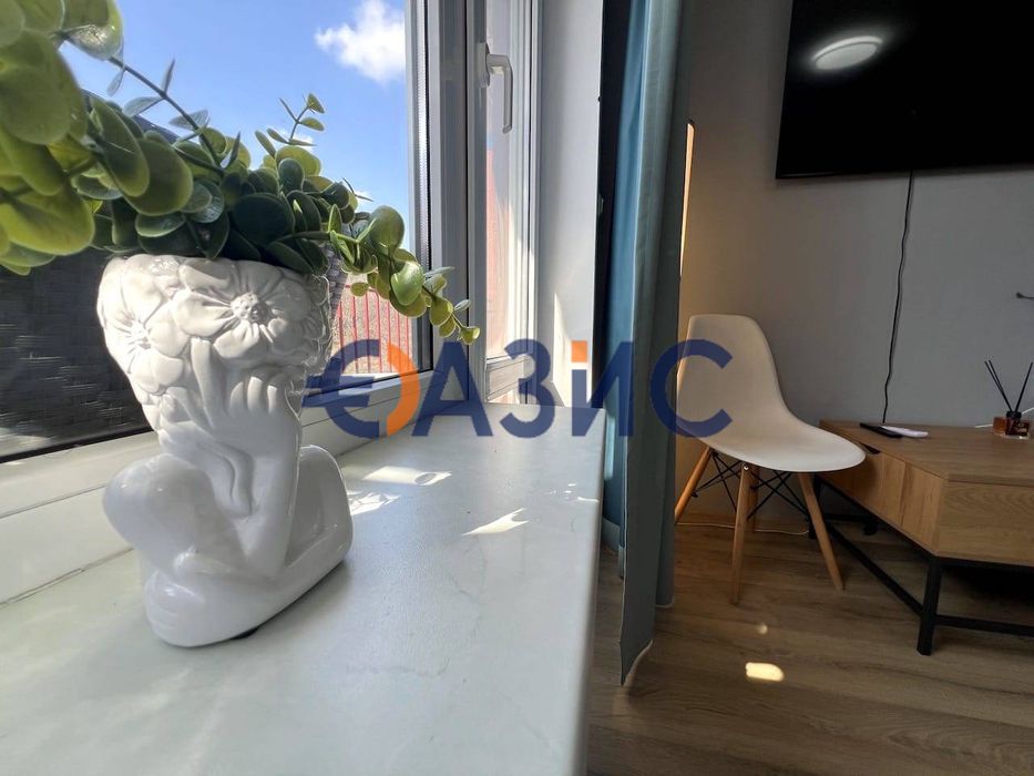 Продава се Двустаен апартамент в к.к. Слънчев бряг - 71 кв.м за 747 €/кв.м - Снимка #7