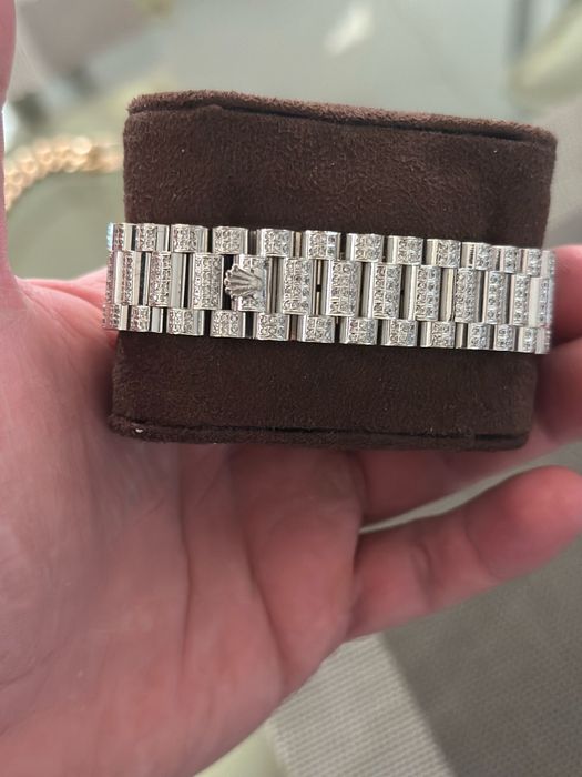 Ceas Rolex Day-Date 36 mm Aur Alb  18K  – Full diamante-Ref. 18039