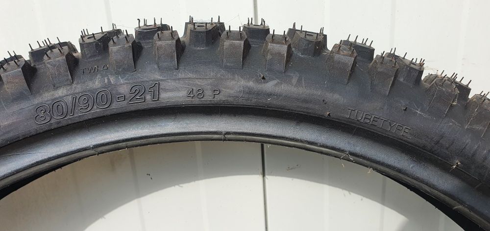 Нова мото гума Mitas MC23 Rockrider 80/90 R21