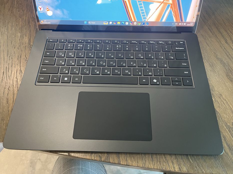 Microsoft Surface 7 - 640нит Сенсорный 64гб