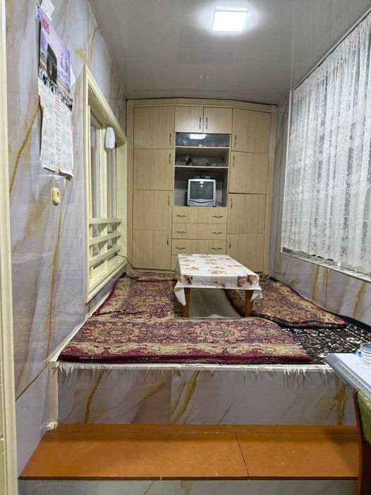 Медгарадок Шифокорлар массив 3 хона Евро ремонт