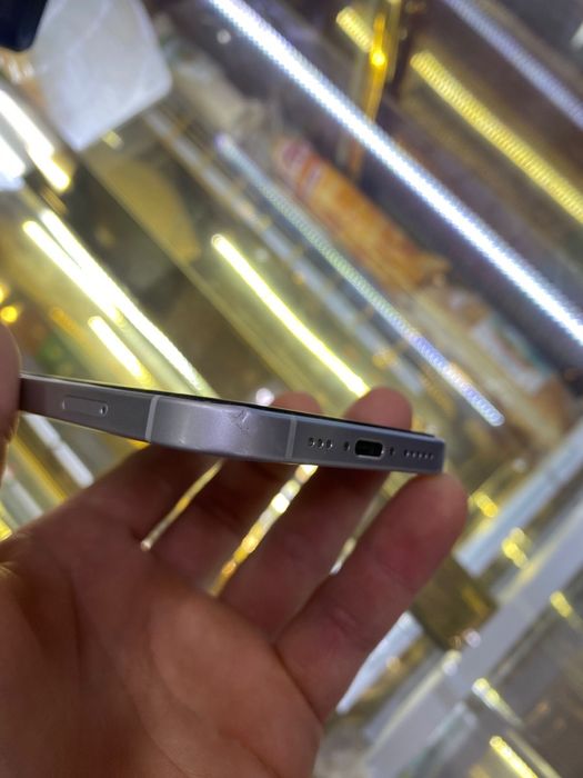 Продам Apple 15 128гб